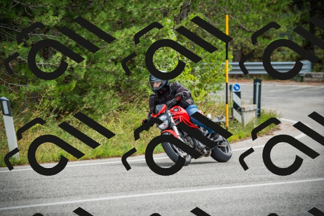 202509141142-DSC05249_c1_