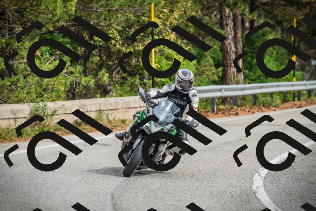 202509141142-DSC05252_c1_