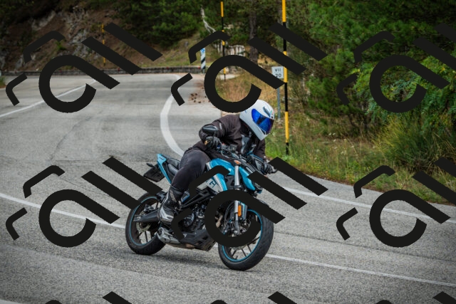 202509141152-DSC05384_c1_