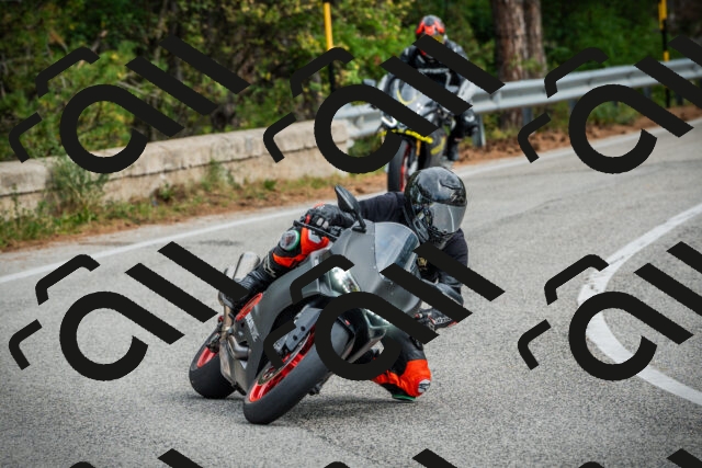 202509141154-DSC05418_c1_