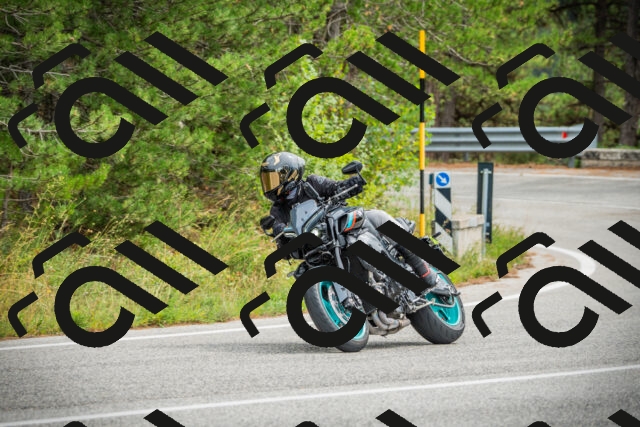 202509141220-DSC06004_c1_