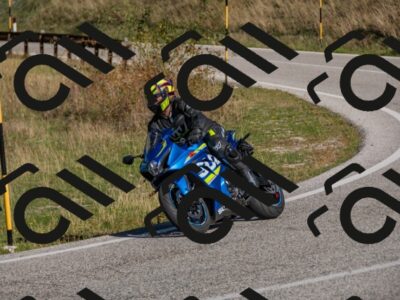 20250921102700-_5006847_am_