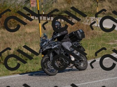 20250921103343-_5006891_am_