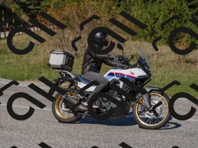 20250921112509-_5007264_am_