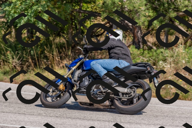 202509201356-DSC_3002_c4_