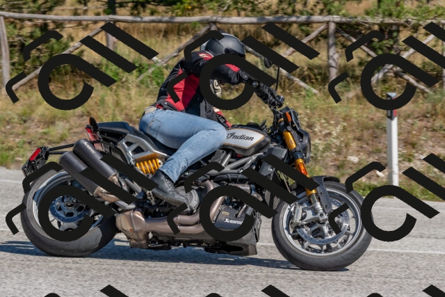 202509201400-DSC_3009_c4_