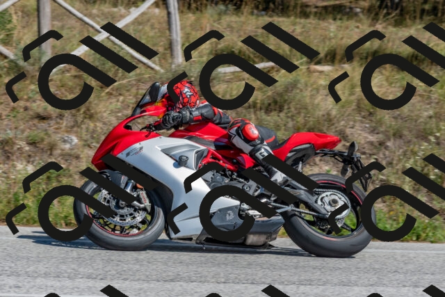 202509201405-DSC_3042_c4_