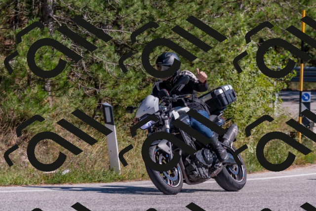 202509201406-DSC_3051_c4_