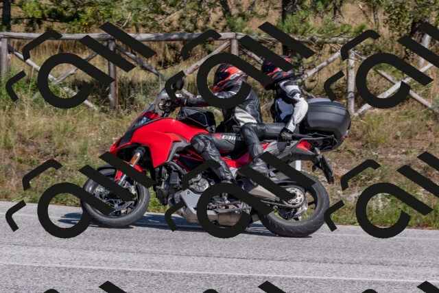 202509201415-DSC_3110_c4_