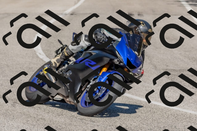 202509201436-DSC_3180_c4_