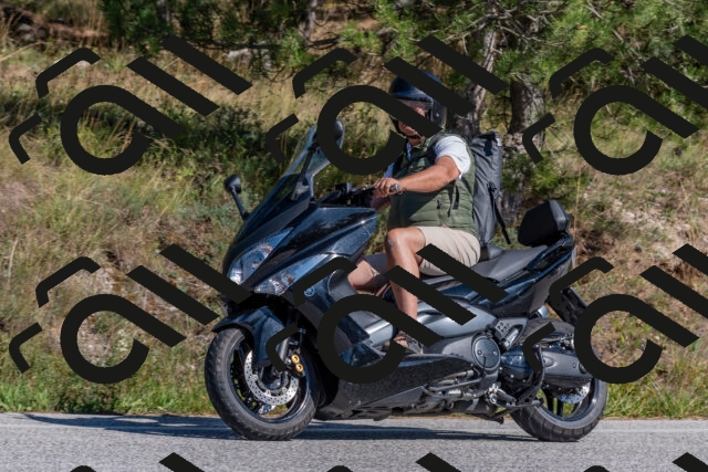 202509201441-DSC_3195_c4_