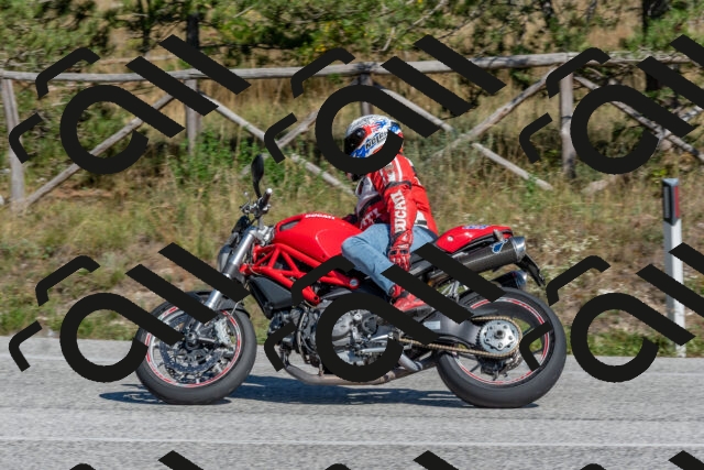 202509201441-DSC_3198_c4_