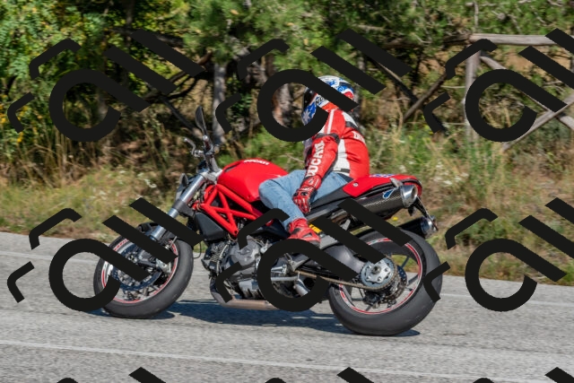 202509201441-DSC_3199_c4_