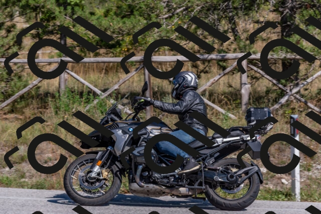 202509201444-DSC_3231_c4_