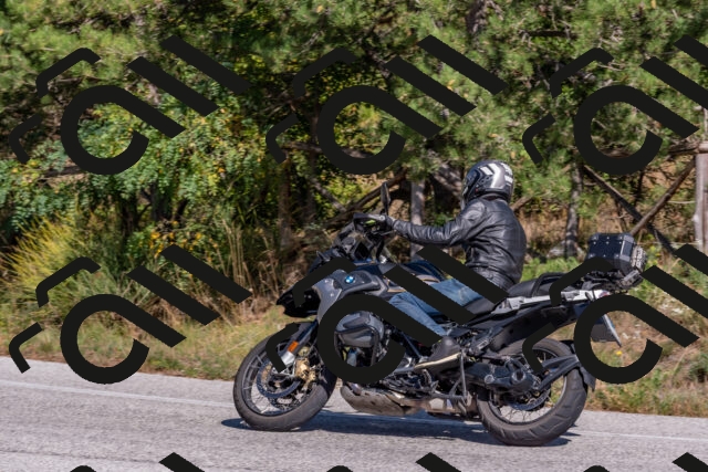 202509201444-DSC_3232_c4_