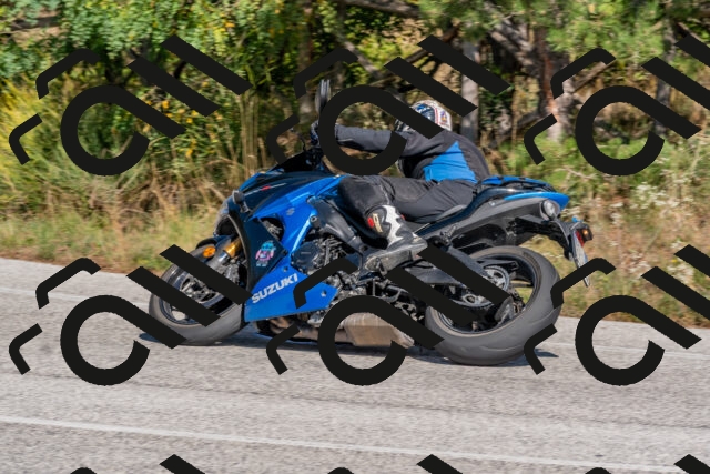 202509201447-DSC_3239_c4_