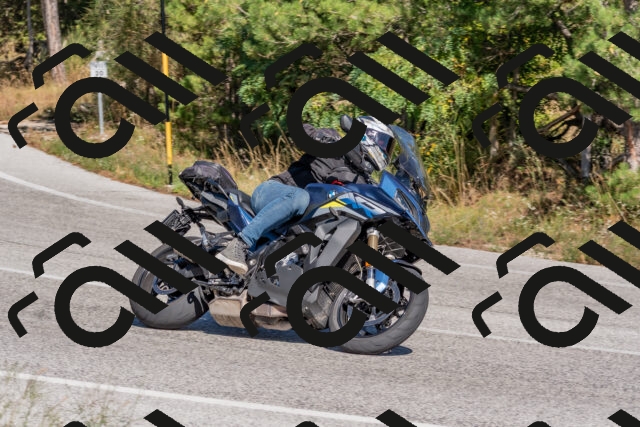 202509201450-DSC_3251_c4_