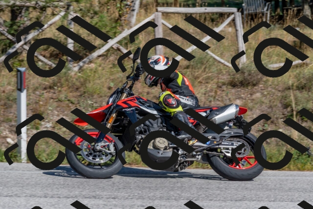 202509201512-DSC_3399_c4_