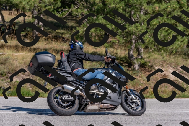 202509201517-DSC_3456_c4_