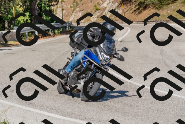 202509201519-DSC_3467_c4_