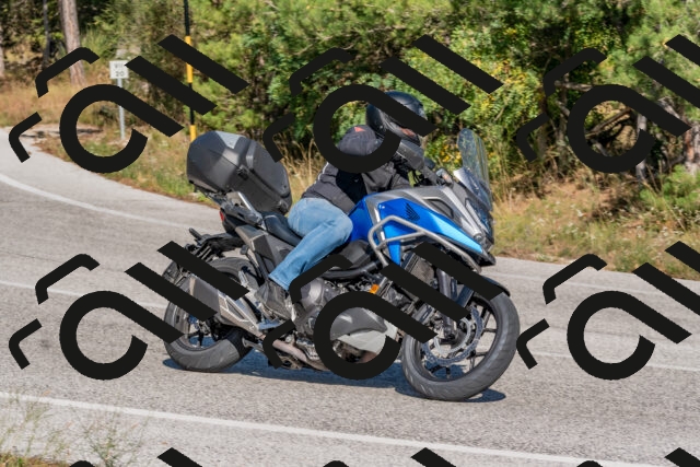 202509201519-DSC_3468_c4_