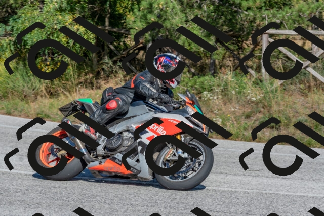 202509201526-DSC_3484_c4_