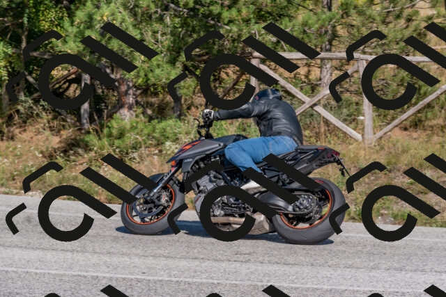 202509201526-DSC_3488_c4_