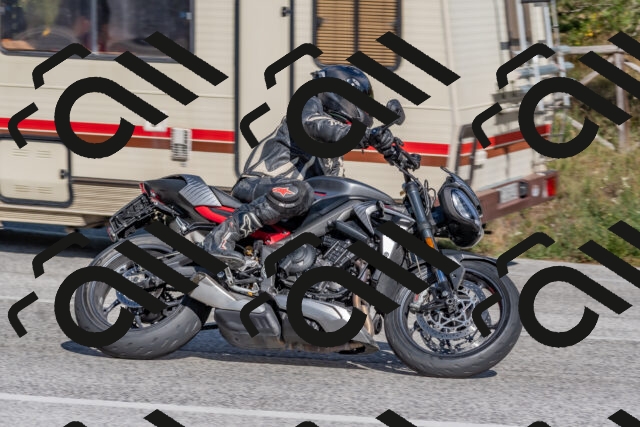 202509201531-DSC_3493_c4_