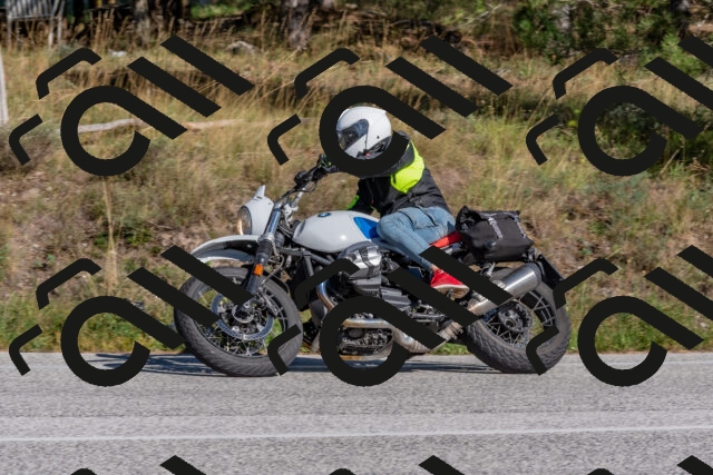 202509201532-DSC_3504_c4_