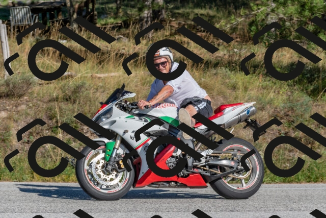 202509201536-DSC_3525_c4_