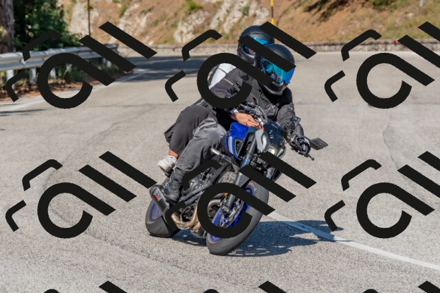 202509201536-DSC_3527_c4_