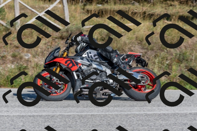 202509201536-DSC_3531_c4_