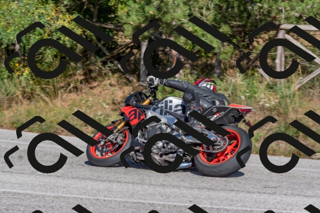 202509201536-DSC_3532_c4_