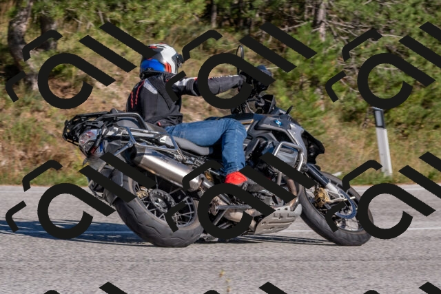 202509201536-DSC_3535_c4_