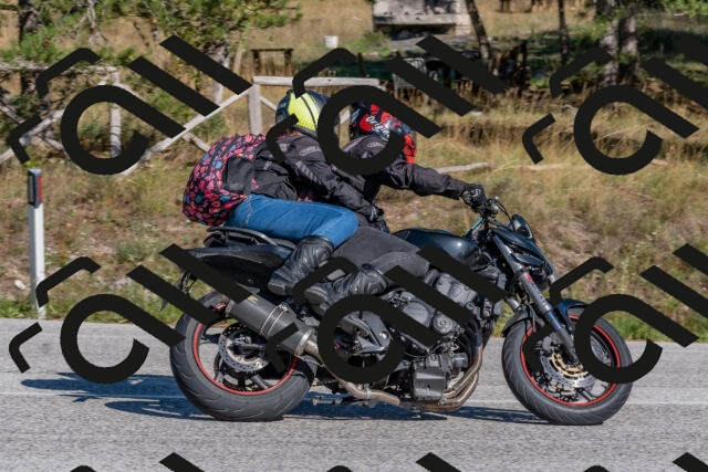 202509201537-DSC_3543_c4_