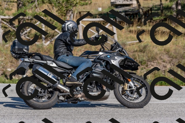 202509201540-DSC_3562_c4_