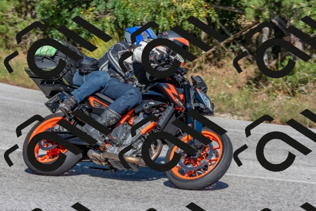 202509201545-DSC_3602_c4_