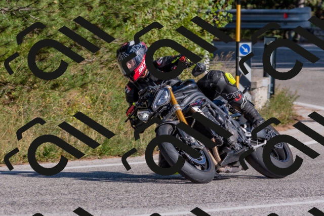 202509201550-DSC_3623_c4_