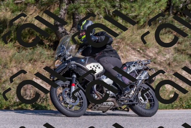 202509201552-DSC_3639_c4_