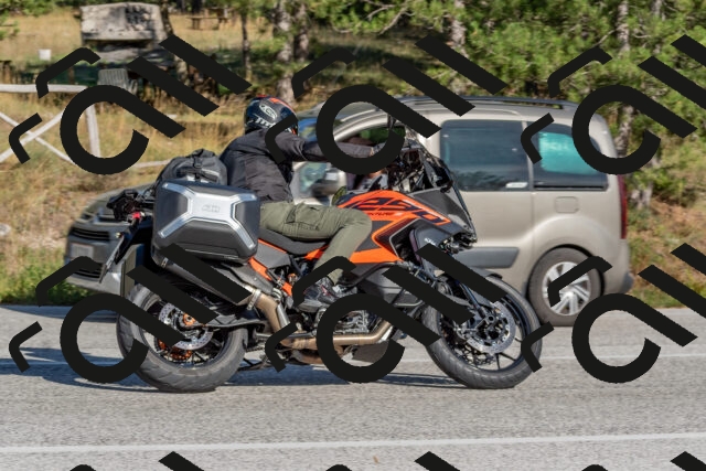 202509201556-DSC_3659_c4_