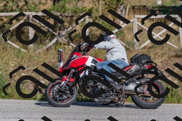 202509201558-DSC_3668_c4_