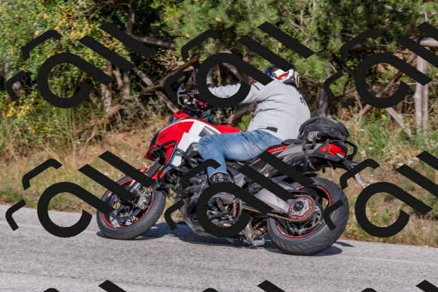 202509201558-DSC_3669_c4_