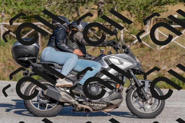 202509201600-DSC_3688_c4_