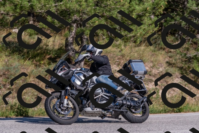 202509201601-DSC_3693_c4_