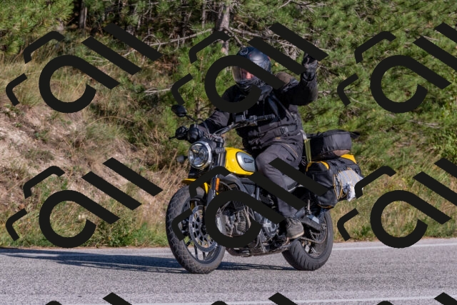 202509201609-DSC_3717_c4_