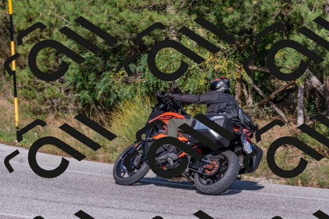 202509201610-DSC_3737_c4_