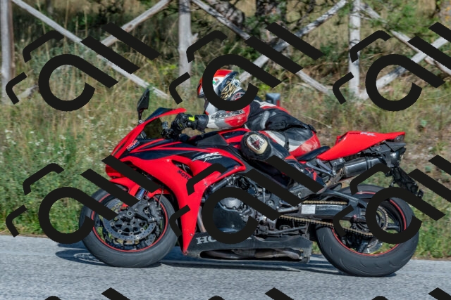 202509201617-DSC_3791_c4_