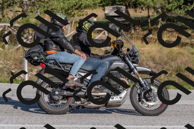 202509201618-DSC_3811_c4_