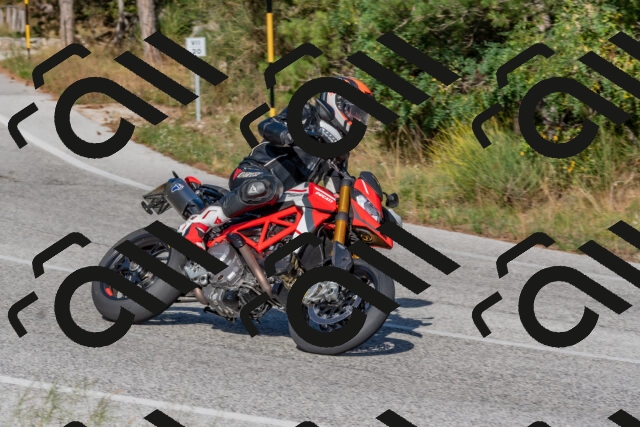 202509201619-DSC_3815_c4_