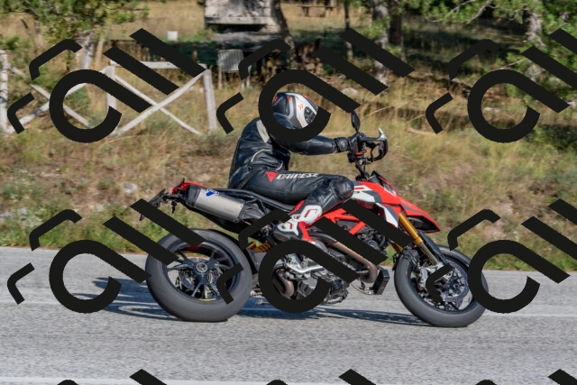 202509201619-DSC_3816_c4_